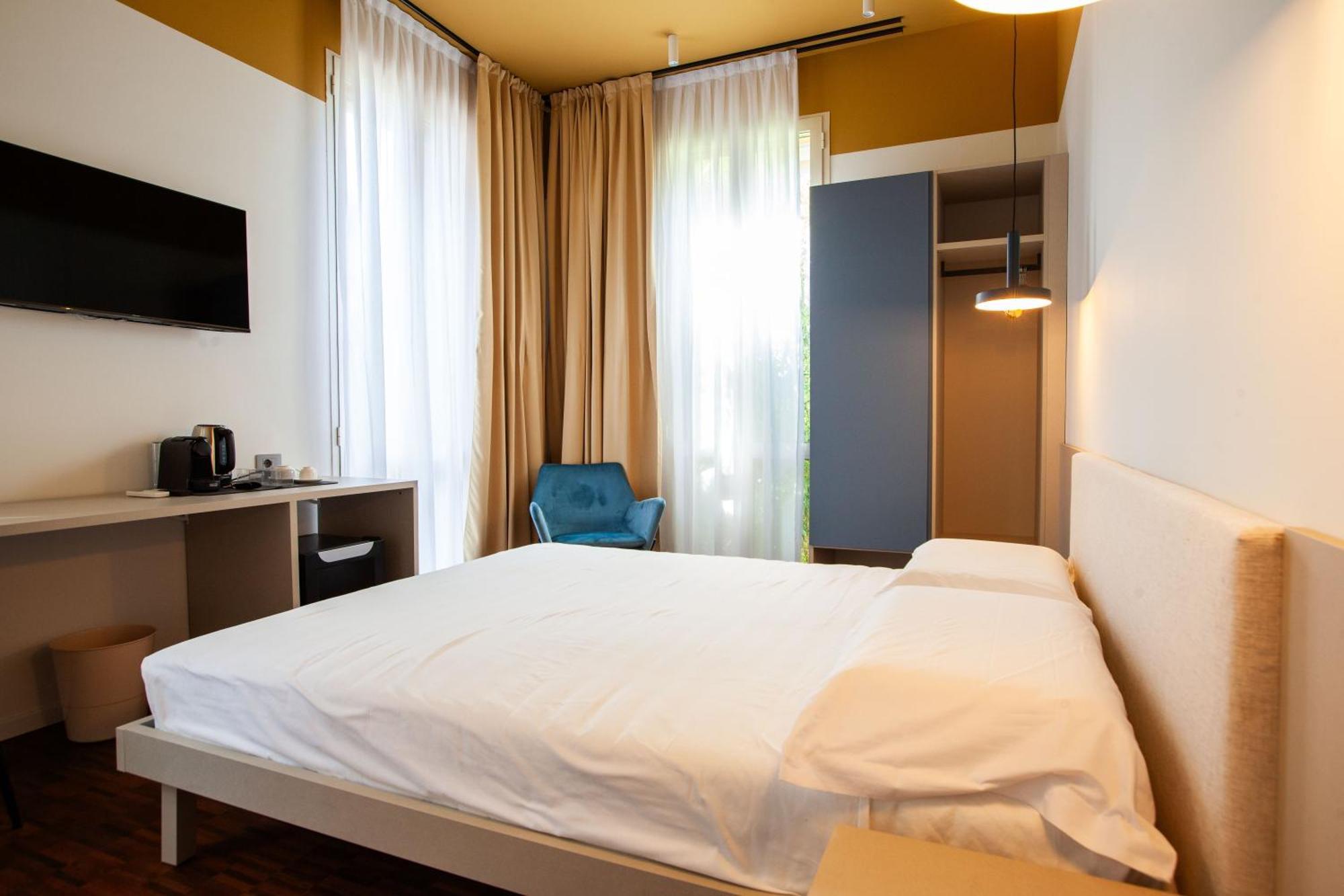 Cvm 19 Hotel Milan Exterior photo